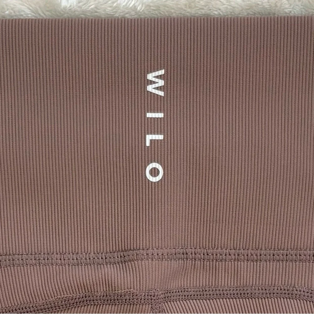 WILO The Label High Waist Bike Shorts Side Pockets Medium - Picture 6 of 8